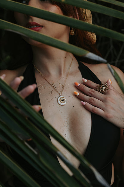 Concha de Jacinta Necklace