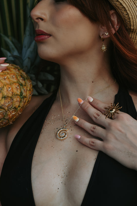 Concha de Jacinta Necklace
