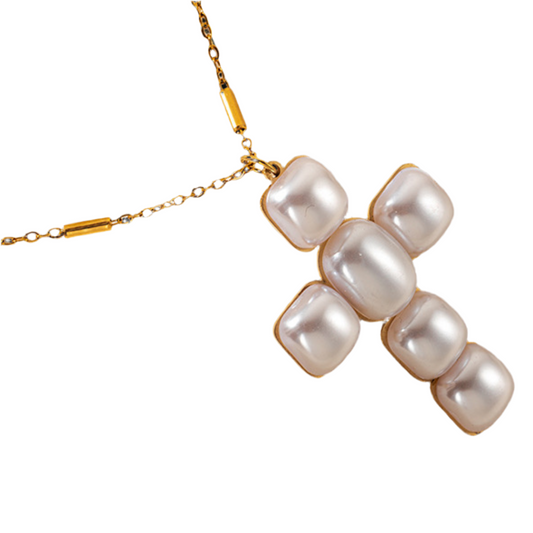 Cross Pearls Necklace